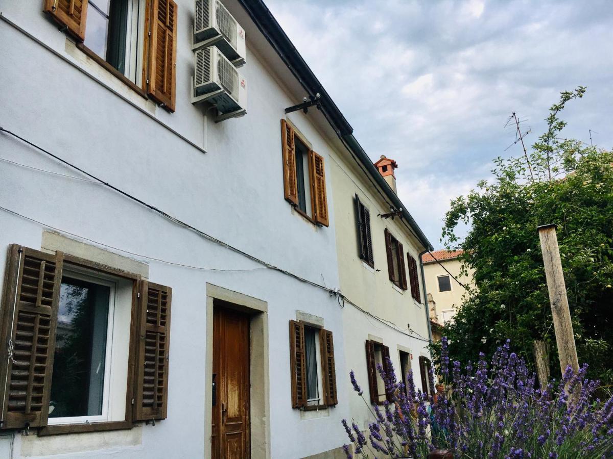 Apartments Sik 2 Koper Eksteriør billede