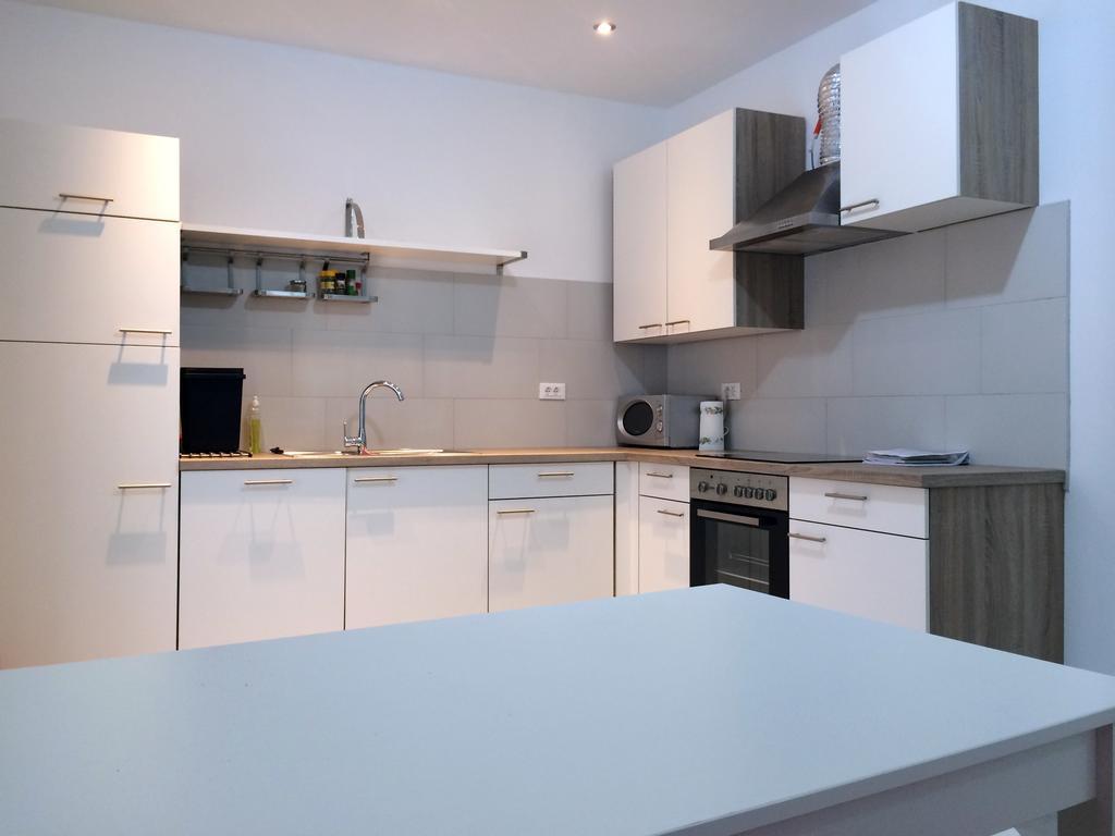 Apartments Sik 2 Koper Eksteriør billede